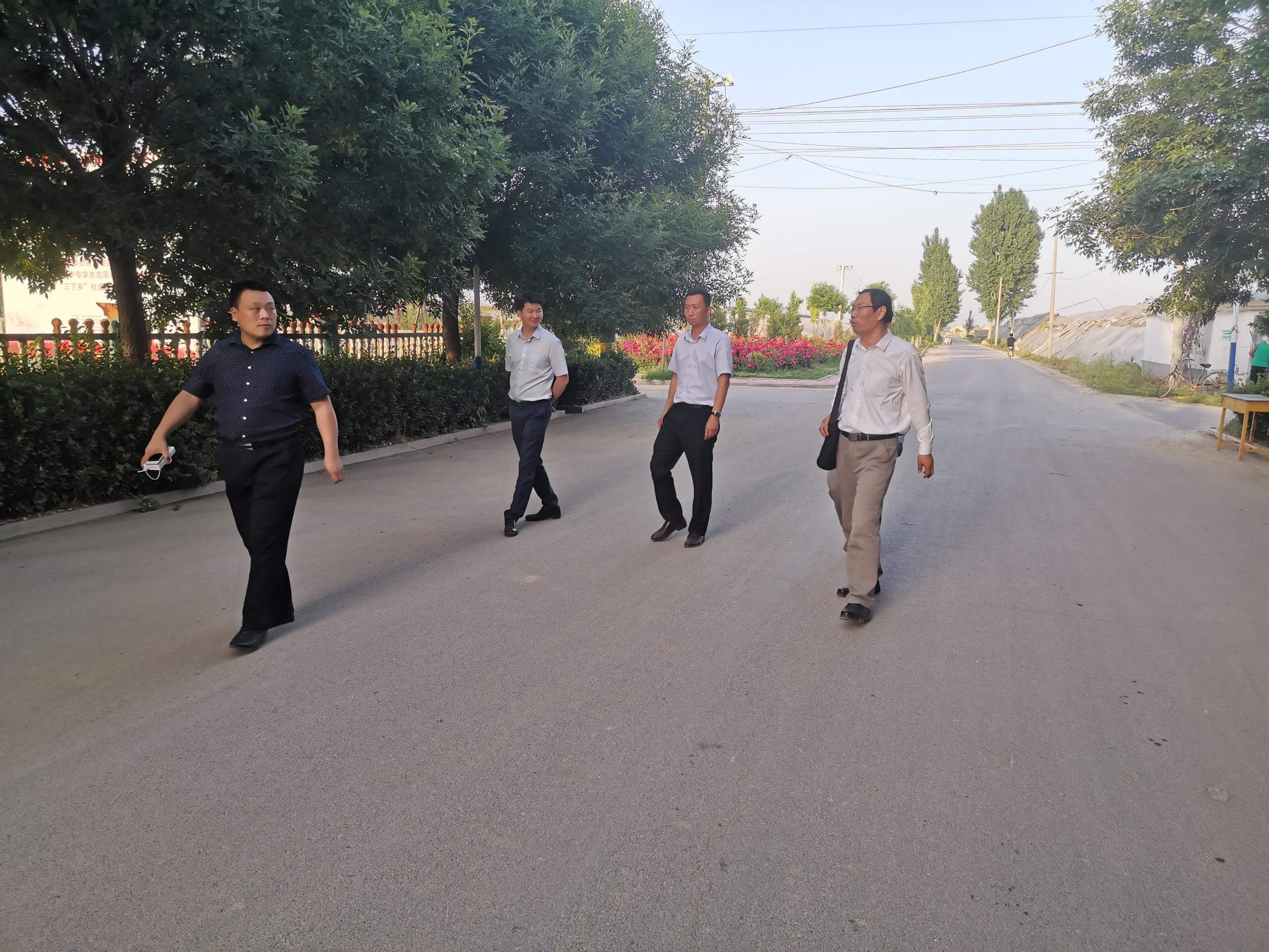 1590568461794710.jpg f7a58184e63132f05f7766073cbb1eb6 (1).jpg